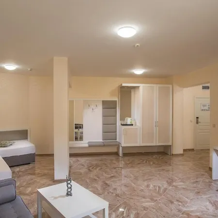 Хотел Marina Sands Boutique 4*