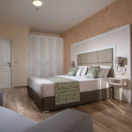 Marina Sands Boutique Hotel Obzor