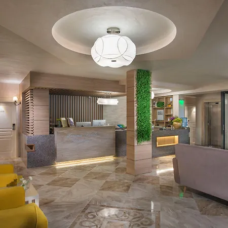 Marina Sands Boutique ホテル 4*