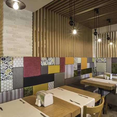 Marina Sands Boutique オブゾー