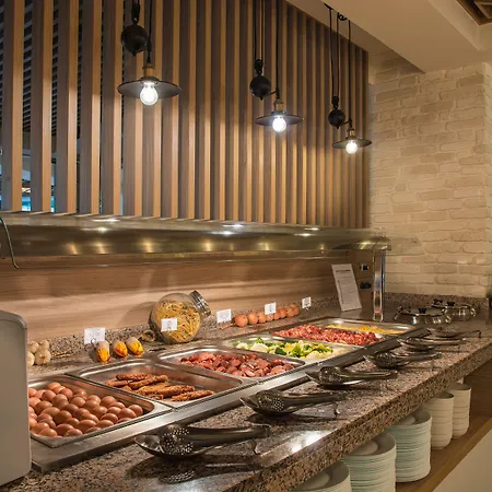 ホテル Marina Sands Boutique オブゾー