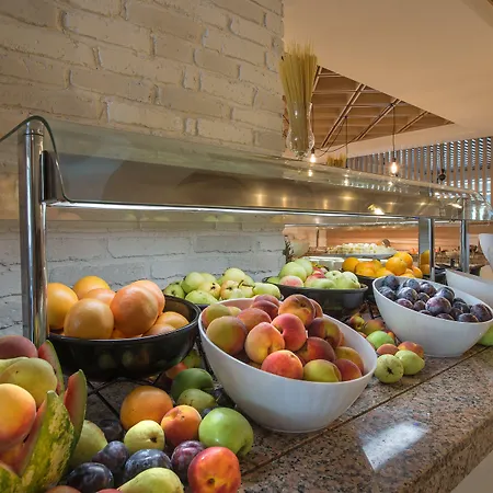 Marina Sands Boutique 4* オブゾー