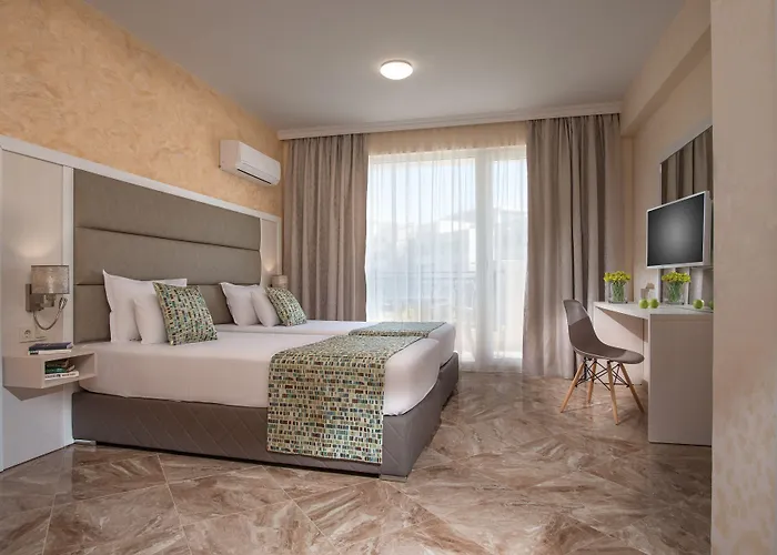 Отель Marina Sands Boutique Обзор