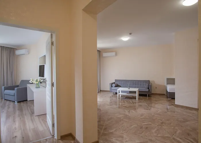 Отель Marina Sands Boutique Обзор