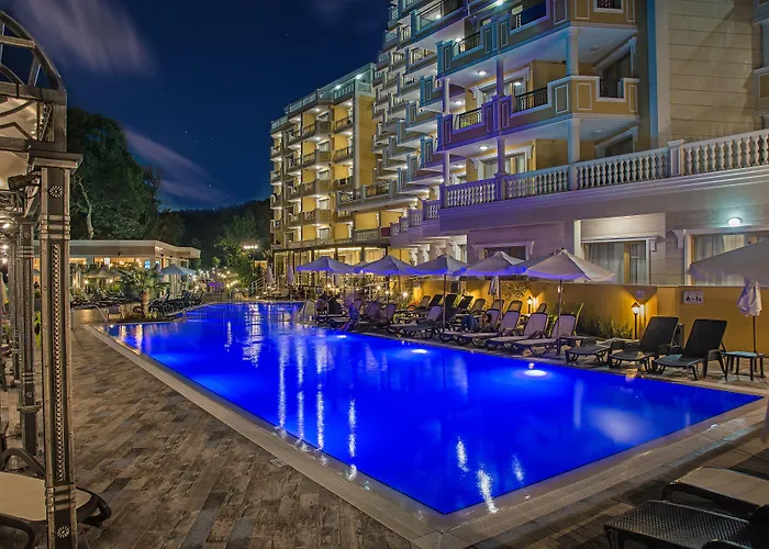 Marina Sands Boutique Обзор