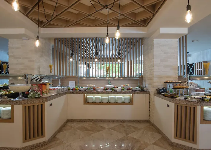 Отель Marina Sands Boutique 4*