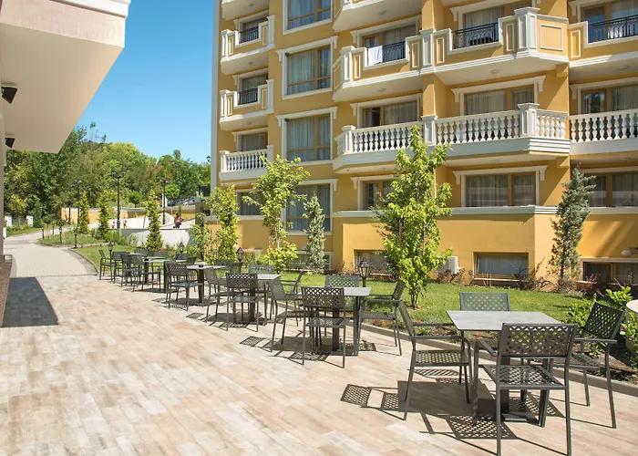 Marina Sands Boutique Обзор